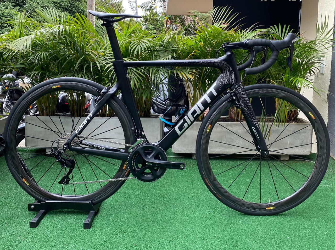 BICICLETA GIANT PROPEL