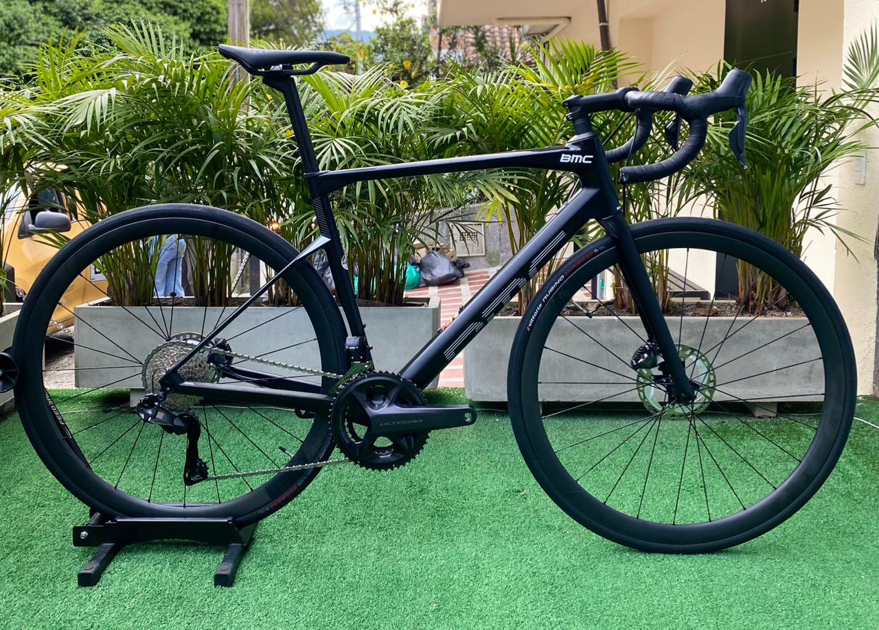 BICICLETA BMC ROADMACHINE