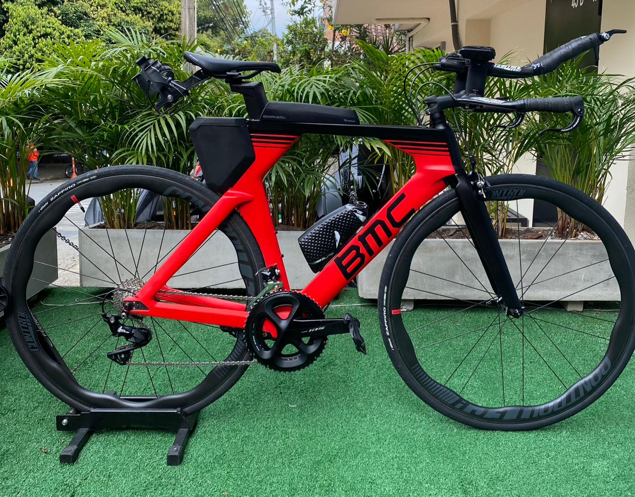 BICICLETA BMC TIME MACHINE 02 CRONO