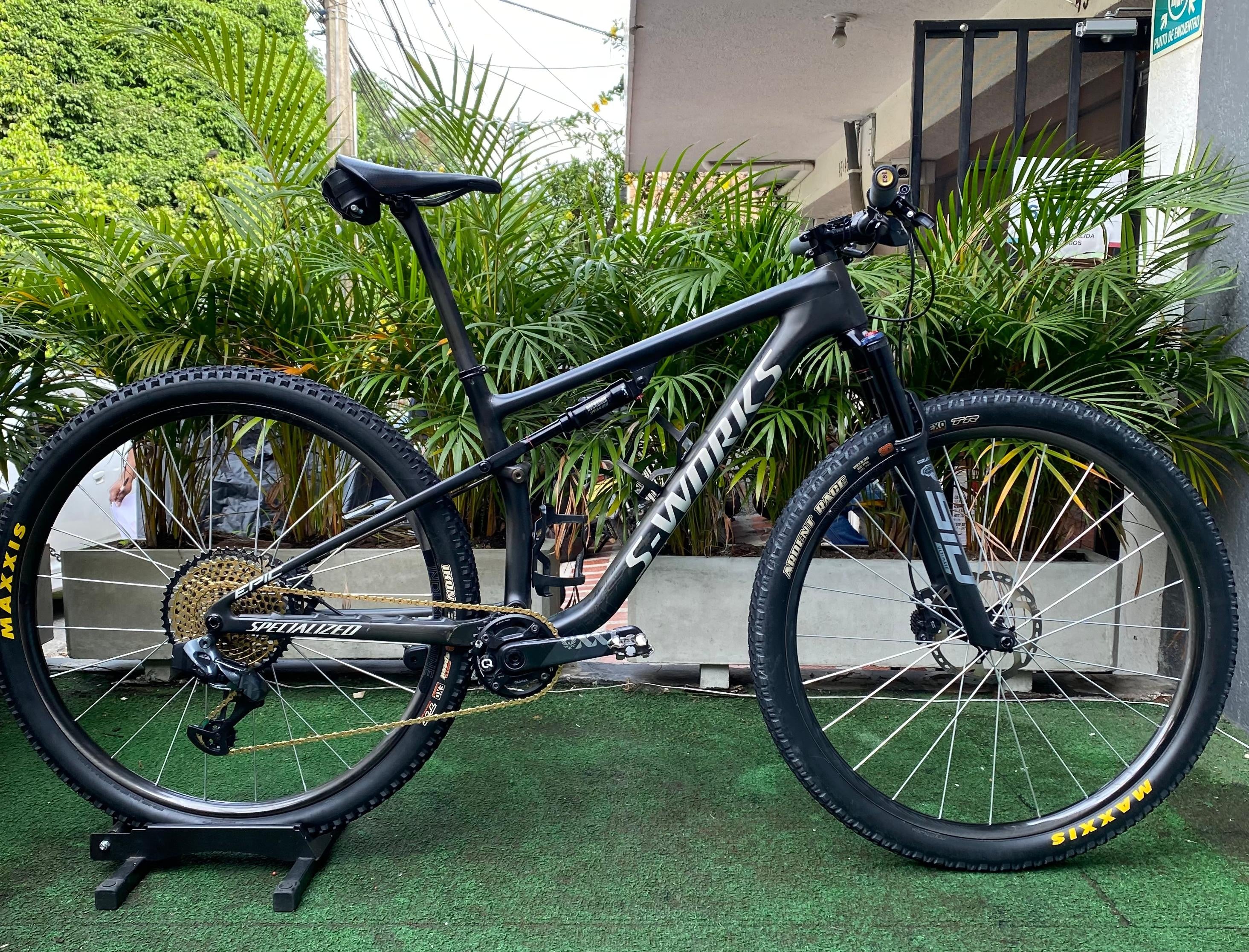 BICICLETA S-WORKS EPIC