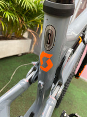 BICICLETA SCOTT GENIUS 740