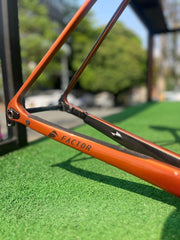 MARCO FACTOR 02 TALLA 52/M FRENO DISCO