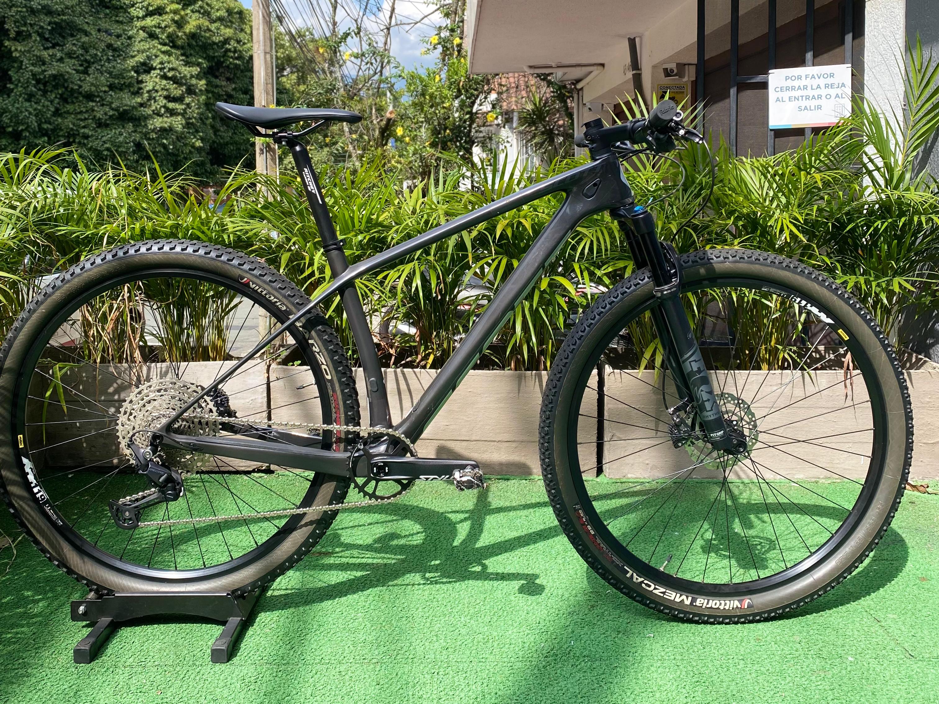 BICICLETA SCOTT SCALE 925