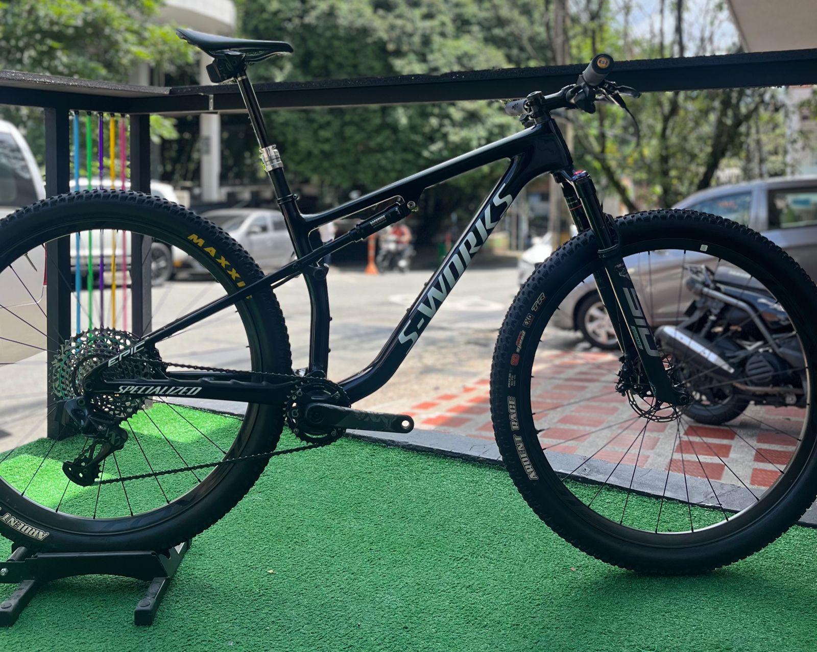 BICICICLETA SPECIALIZED S-WORKS EPIC NEGRA